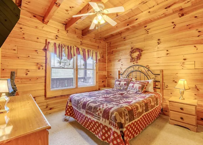Papaw\'S Bear Den