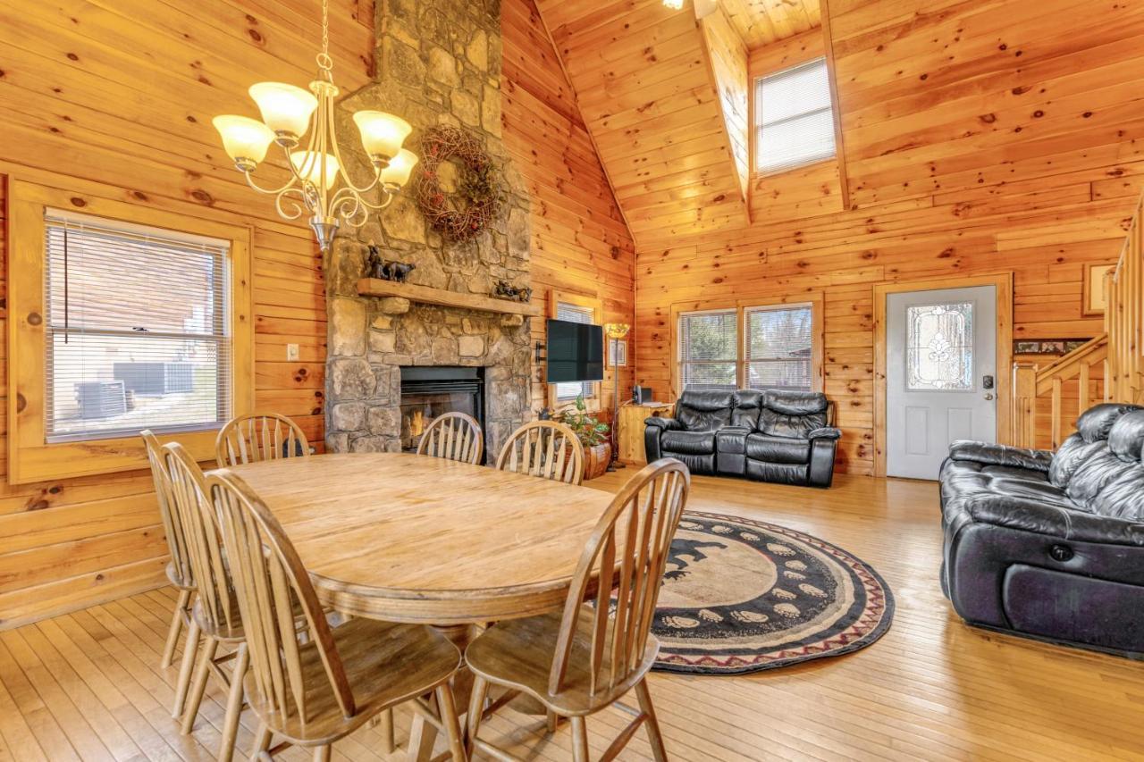 Papaw's Bear Den Hébergement de vacances